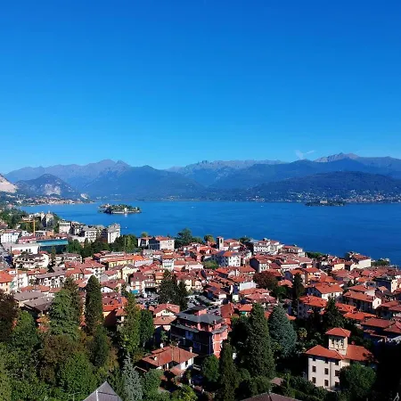 The Dependance Of The Isabella By The Little River With Private Dedicated Parking Hébergement de vacances Stresa