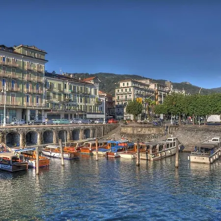 La Dependance Immersa Nel Parco Della Isabella Holiday home Stresa