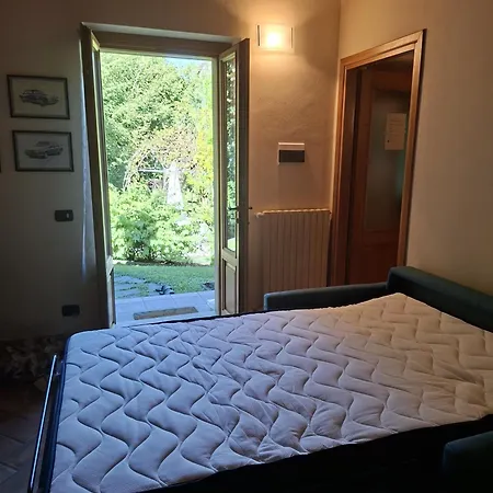 Hébergement de vacances The Dependance Of The Isabella By The Little River With Private Dedicated Parking *